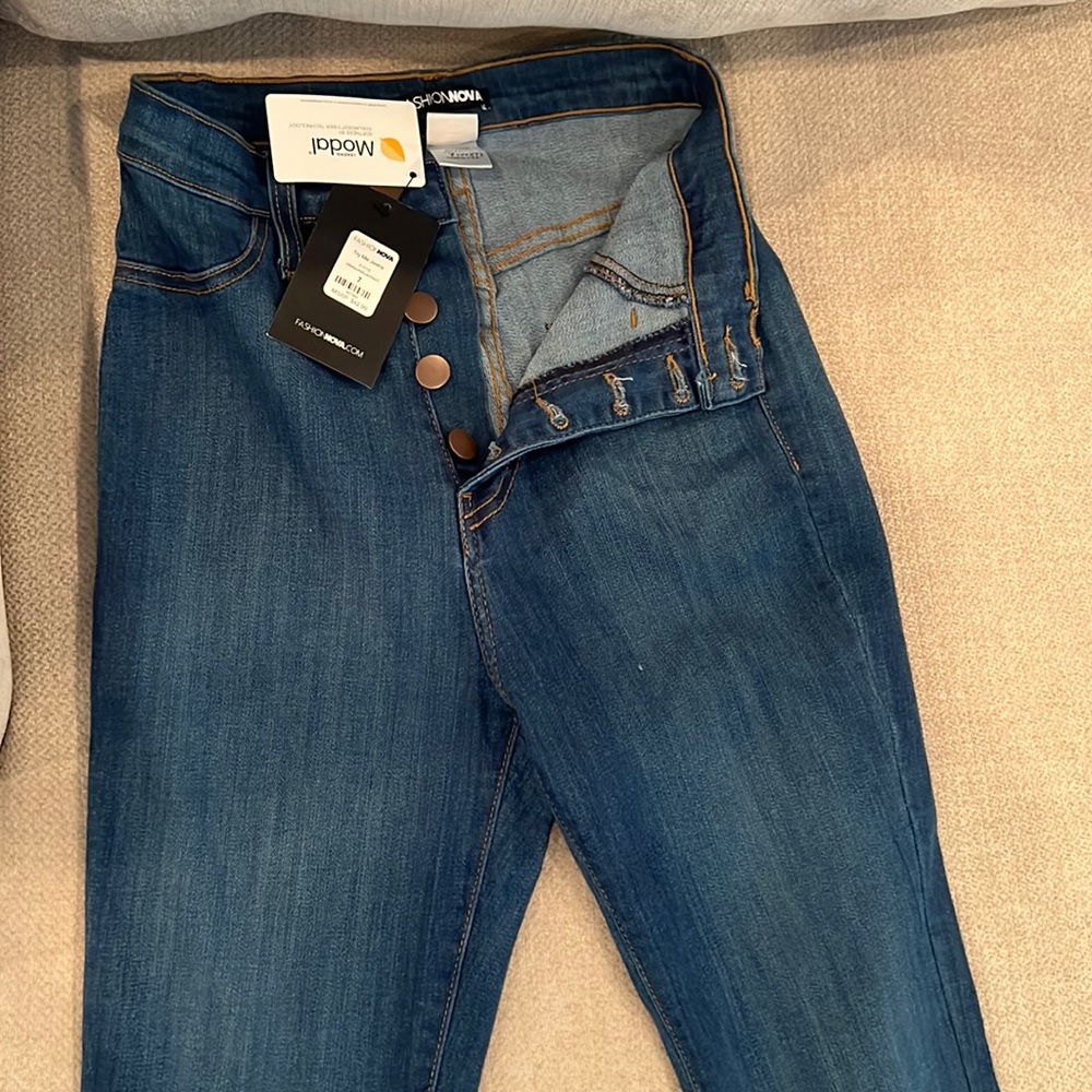 FASHION NOVA HIGH WAIST FLARE JEANS